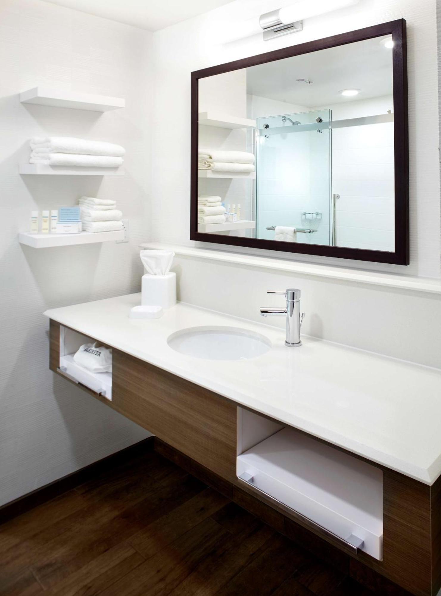 Hampton Inn & Suites Pittsburgh Airport South/Settlers Ridge Robinson Township  Ngoại thất bức ảnh