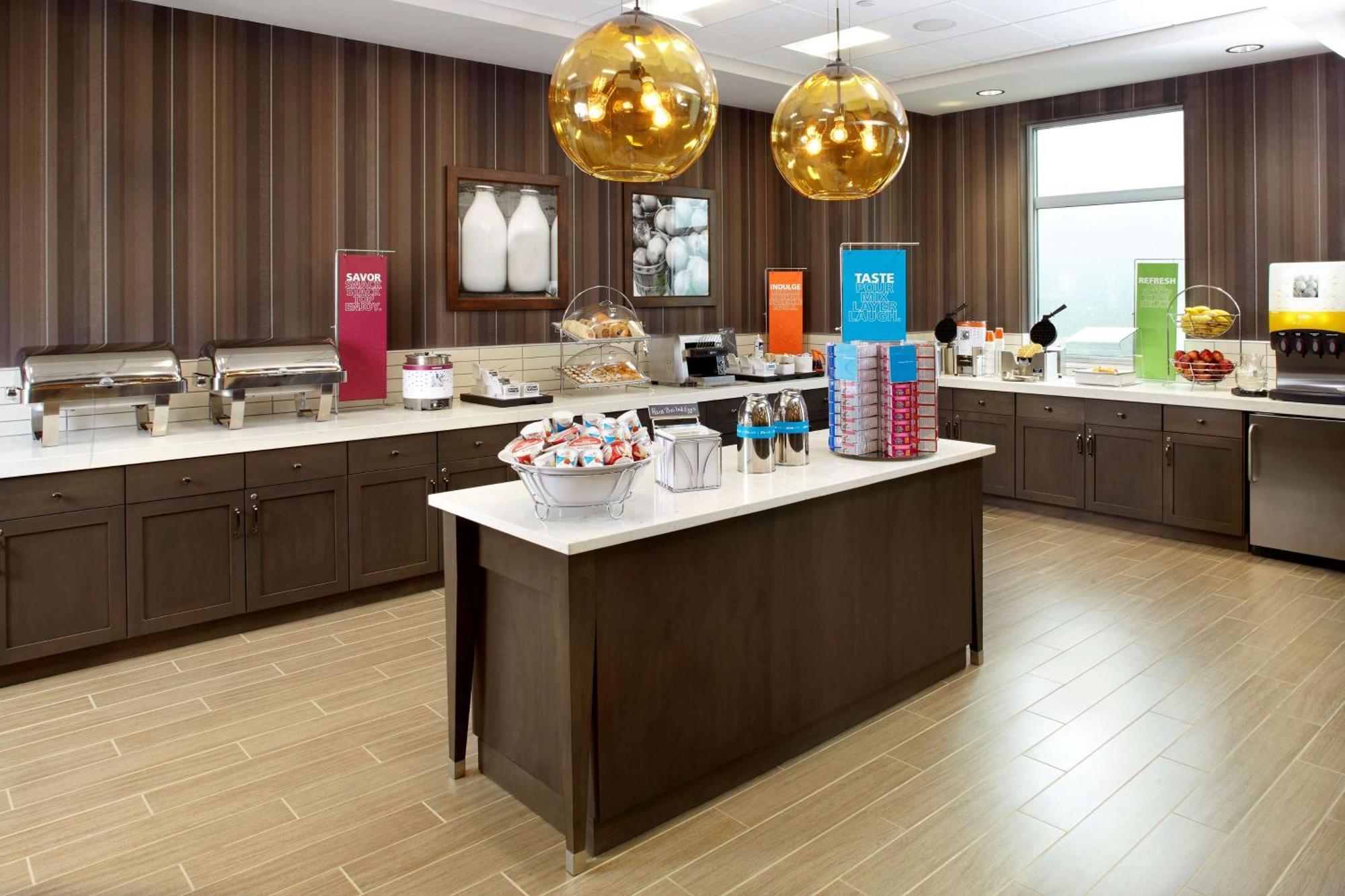 Hampton Inn & Suites Pittsburgh Airport South/Settlers Ridge Robinson Township  Ngoại thất bức ảnh